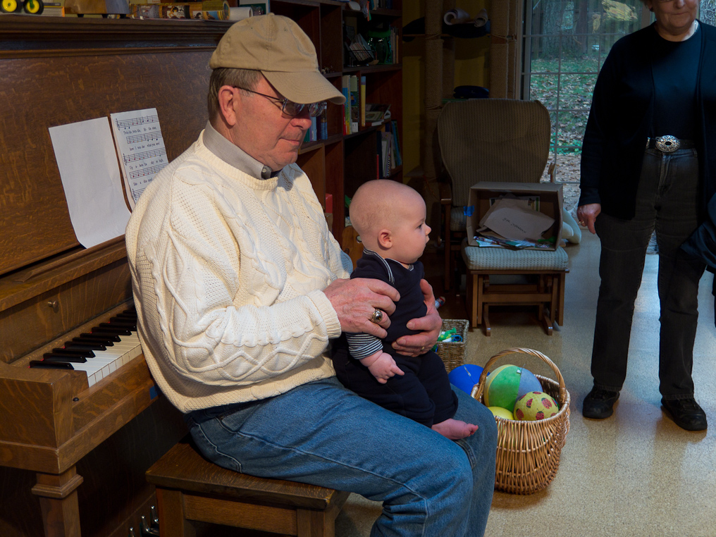 November 06, 2010 - Papa Bill and Momom Kathy are visiting.