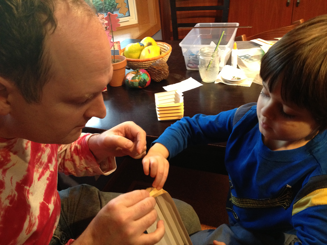  November 23, 2012 - Assembling a paper-craft working pipe-organ. Bellows.