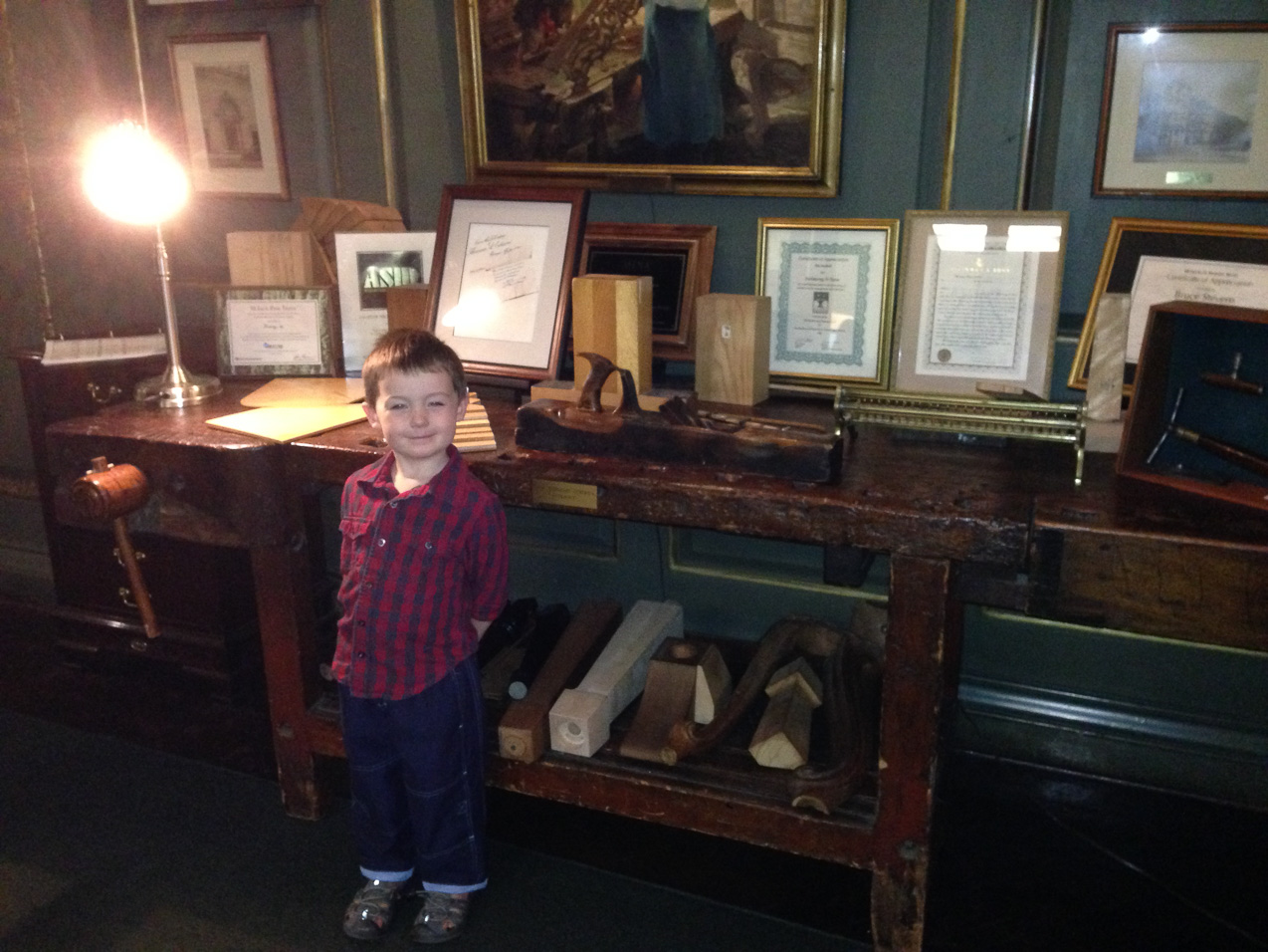 October 15, 2014 - Piano making